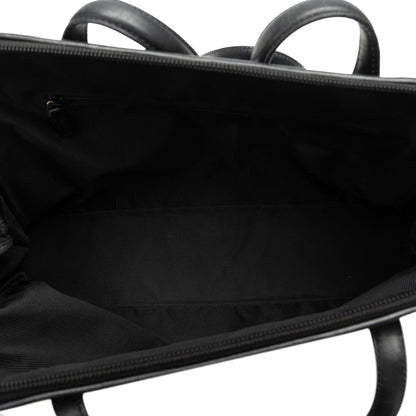 Gucci GG Canvas Shoulder Bag (SHG-MXqSuX)