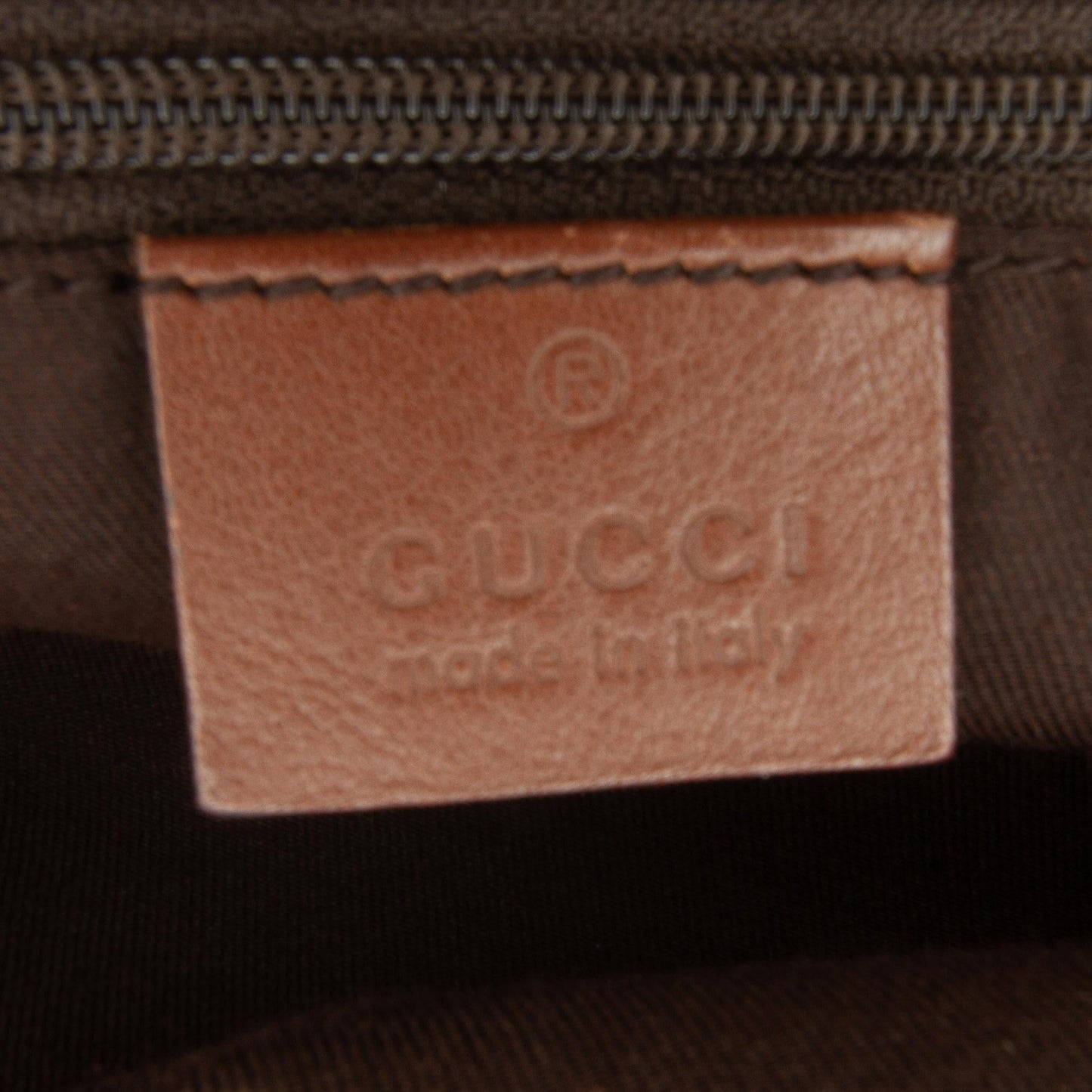 Gucci GG Canvas Sukey Tote (SHG-hTkVEe)