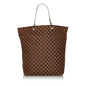 Gucci GG Canvas Tote Bag (SHG-29802)