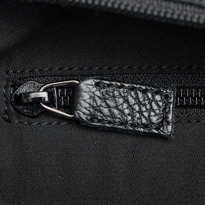 Gucci GG Canvas Tote (SHG-ZEXJn2)