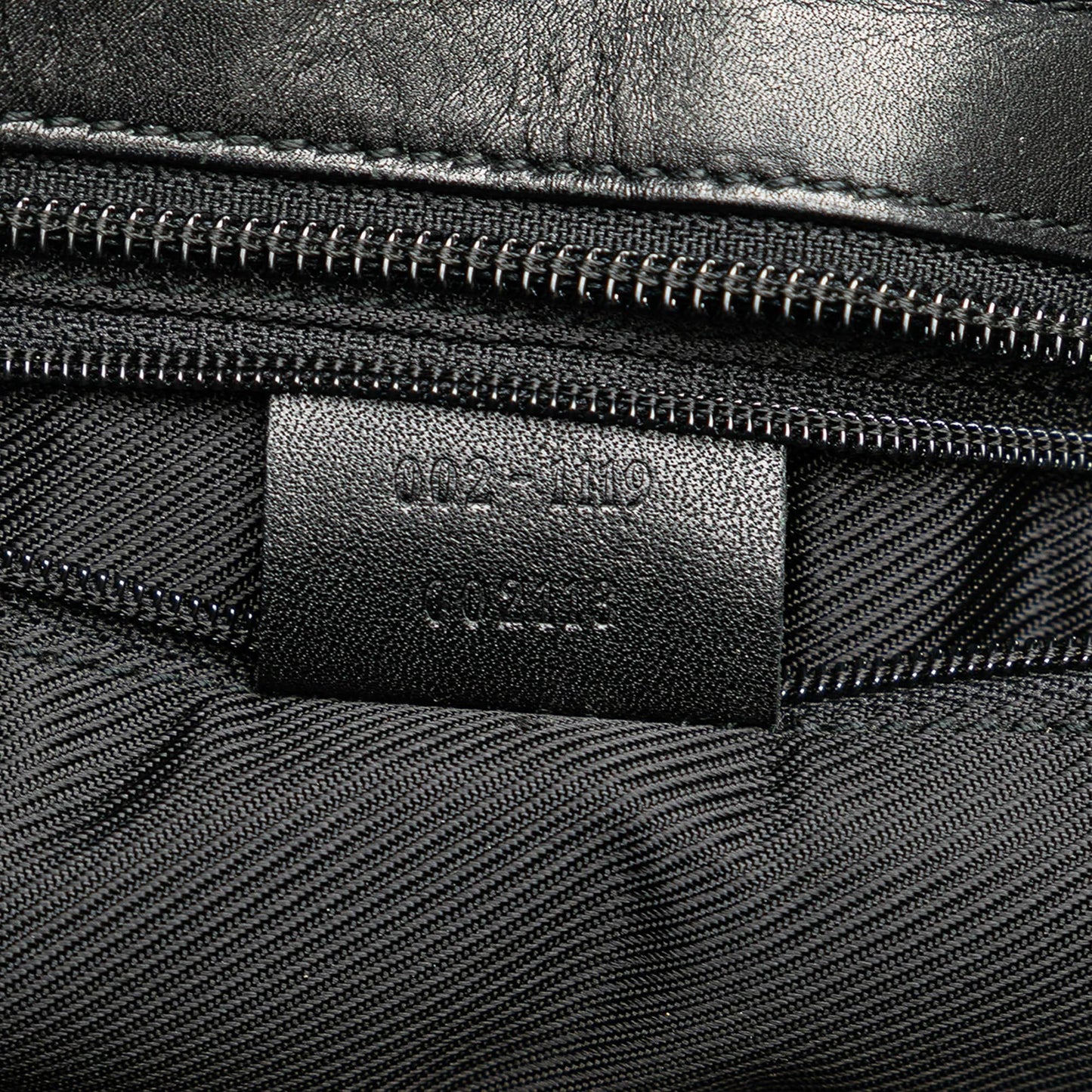 Gucci GG Canvas Tote (SHG-M4BQrB)