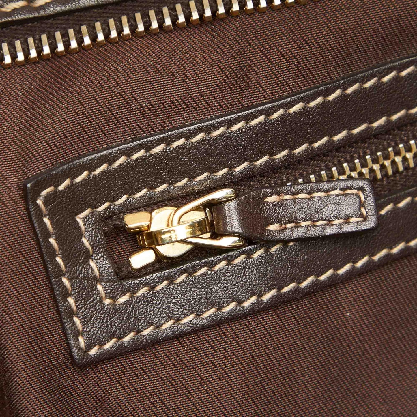 Gucci GG Crystal Shoulder Bag (SHG-31698)