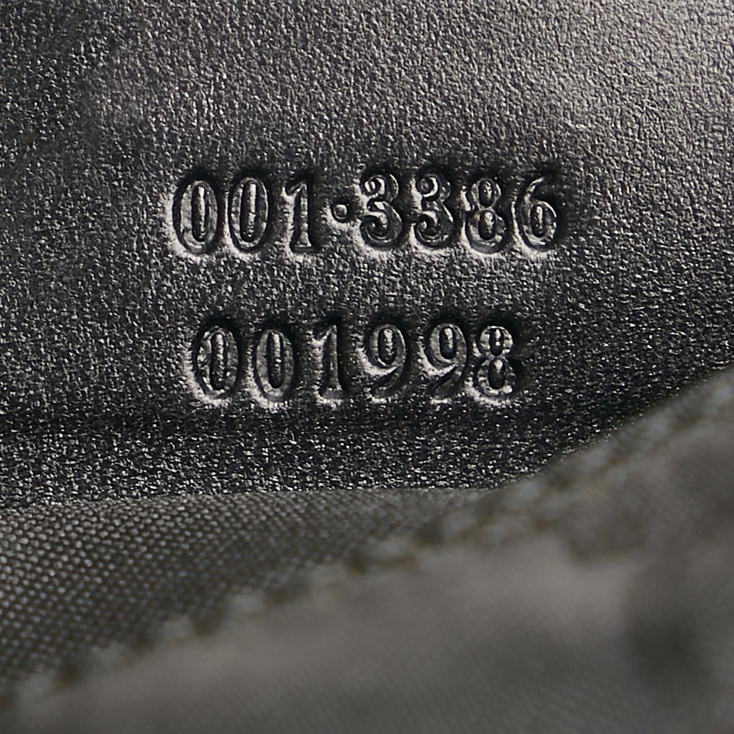 Gucci GG Nylon Shoulder Bag (SHG-35235)