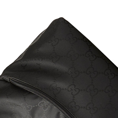 Gucci GG Nylon Shoulder Bag (SHG-35235)