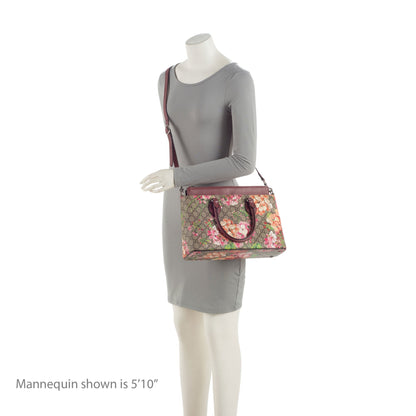 Gucci GG Supreme Blooms Medium Zip Tote (SHF-3qKJ2x)