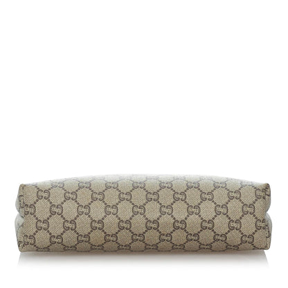 Gucci GG Supreme Clutch Bag (SHG-30889)