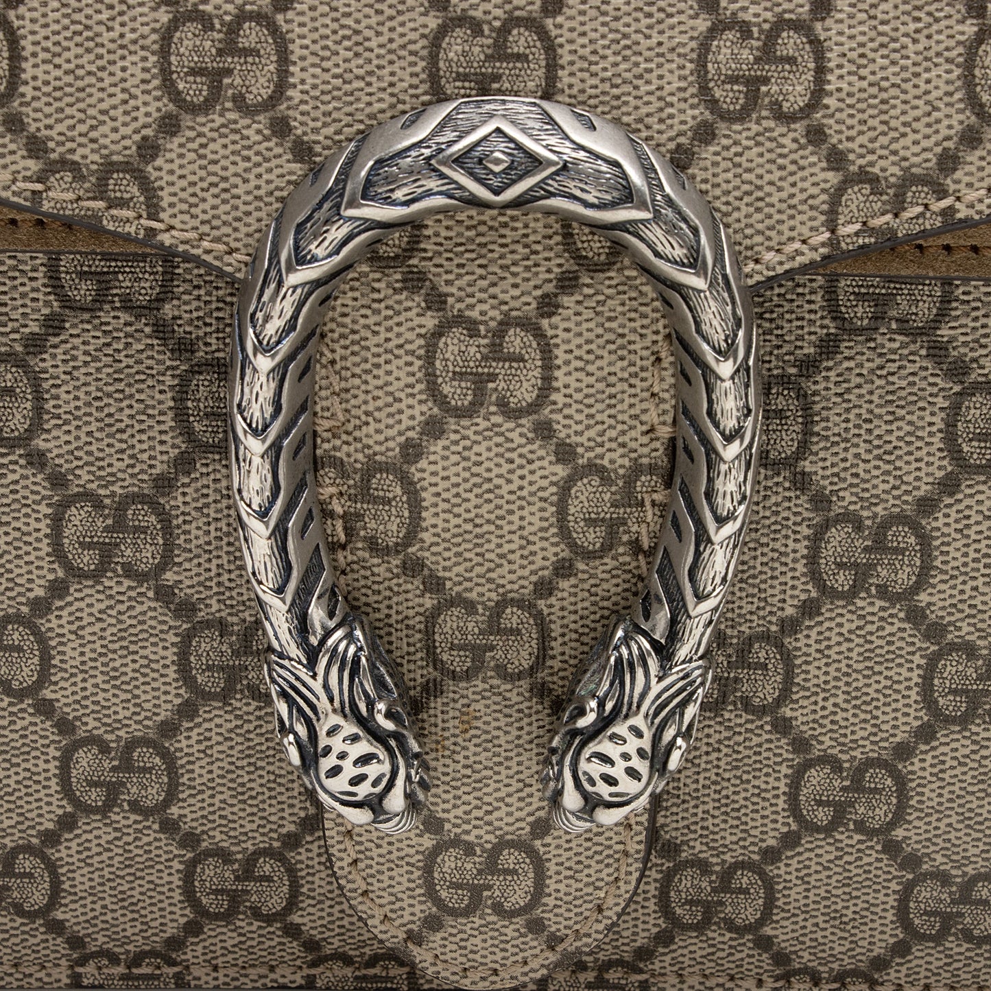 Gucci GG Supreme Dionysus Medium Shoulder Bag (SHF-22470)
