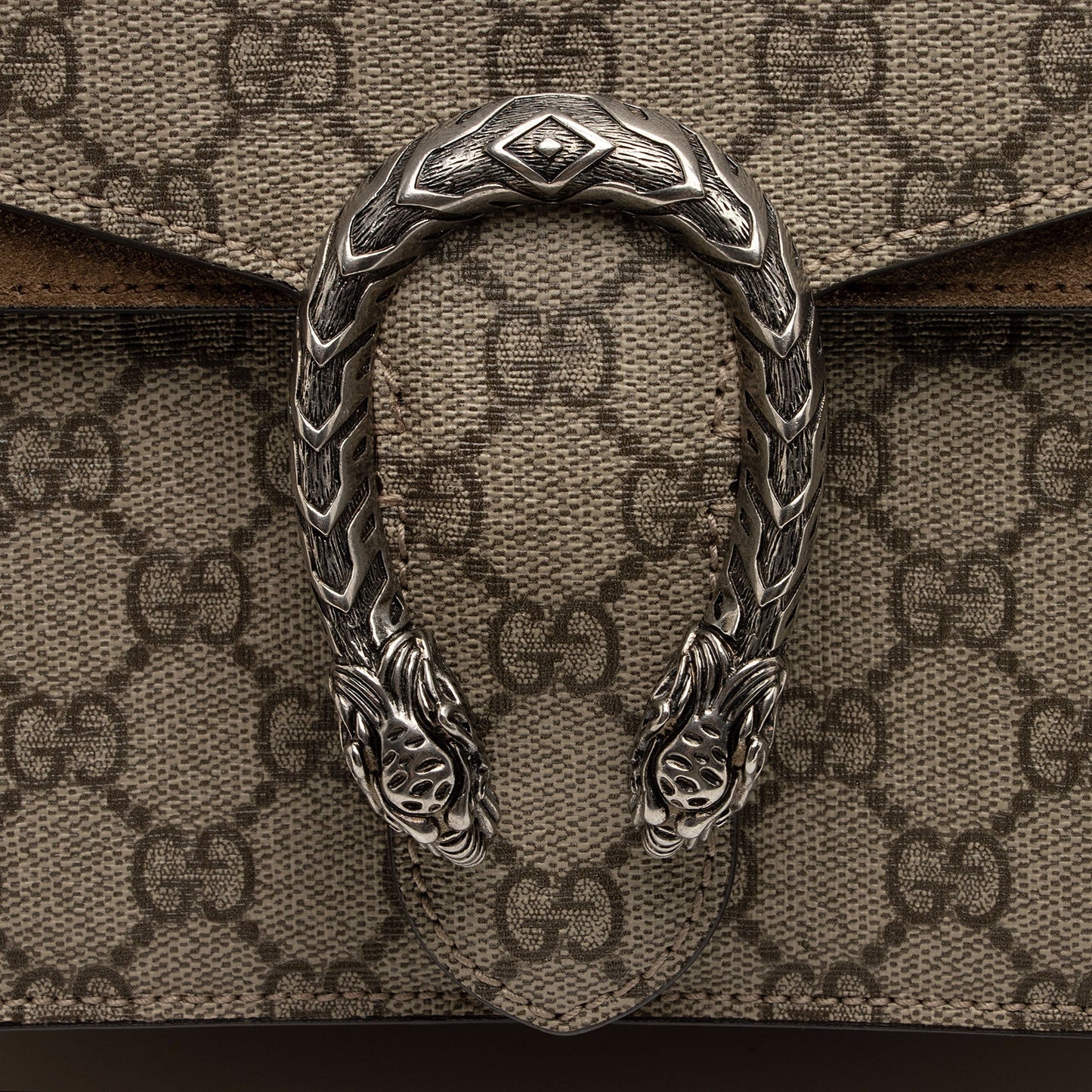 Gucci GG Supreme Dionysus Small Shoulder Bag (SHF-CAAf7C)