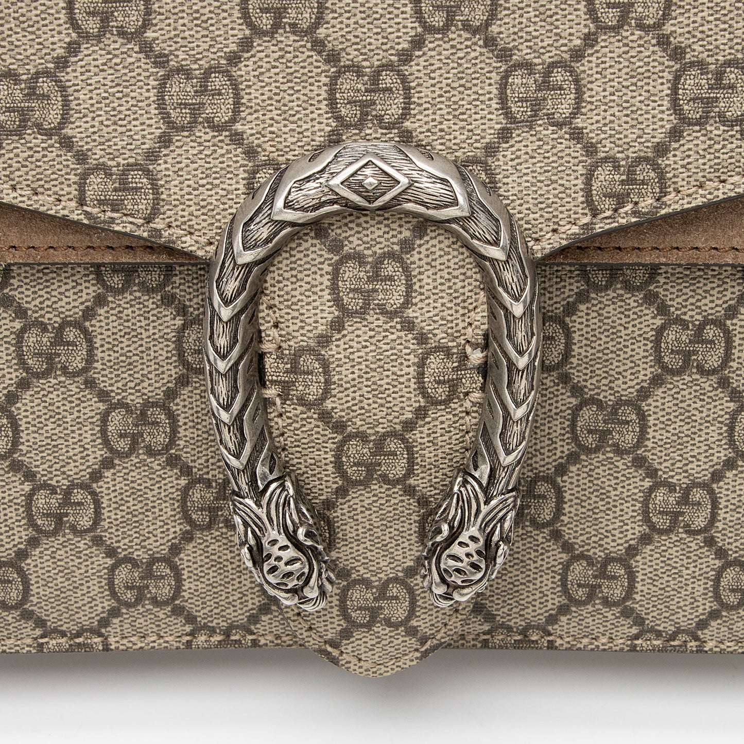 Gucci GG Supreme Dionysus Medium Shoulder Bag