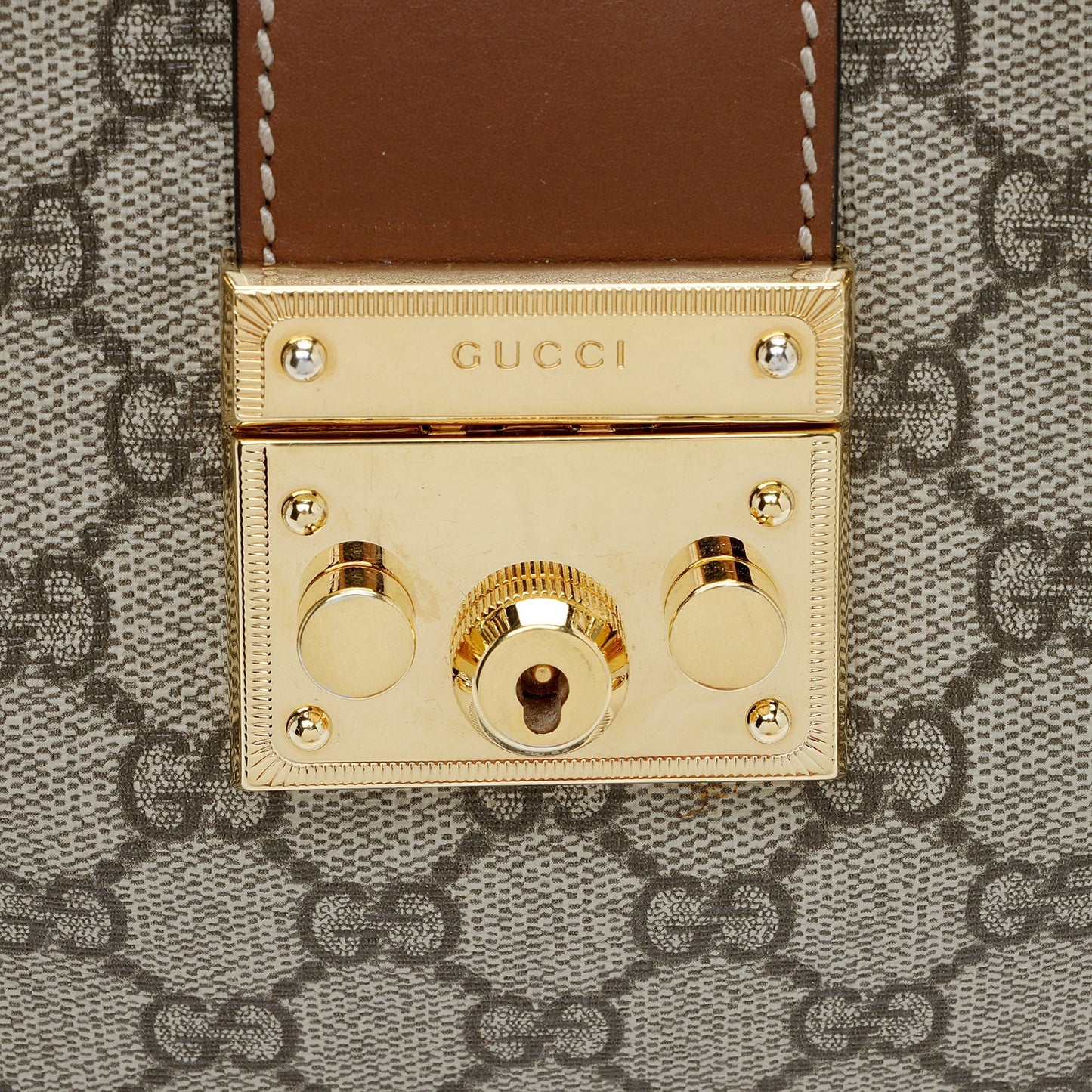 Gucci GG Supreme Padlock Chain Small Shoulder Bag (SHF-Z3zmfK)