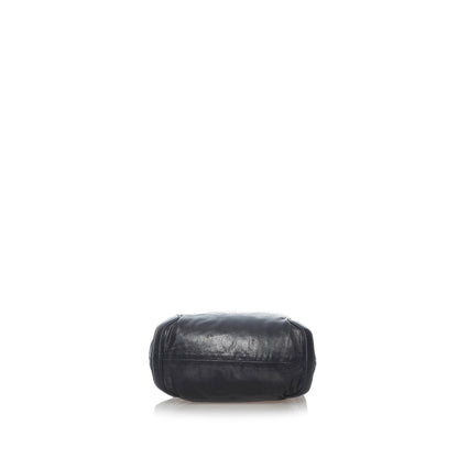 Gucci Galaxy Chain Leather Shoulder Bag (SHG-30815)