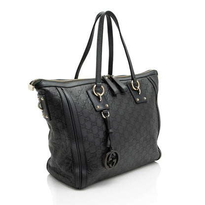 Gucci Guccissima Leather Charm Medium Tote (SHF-pSuRcq)