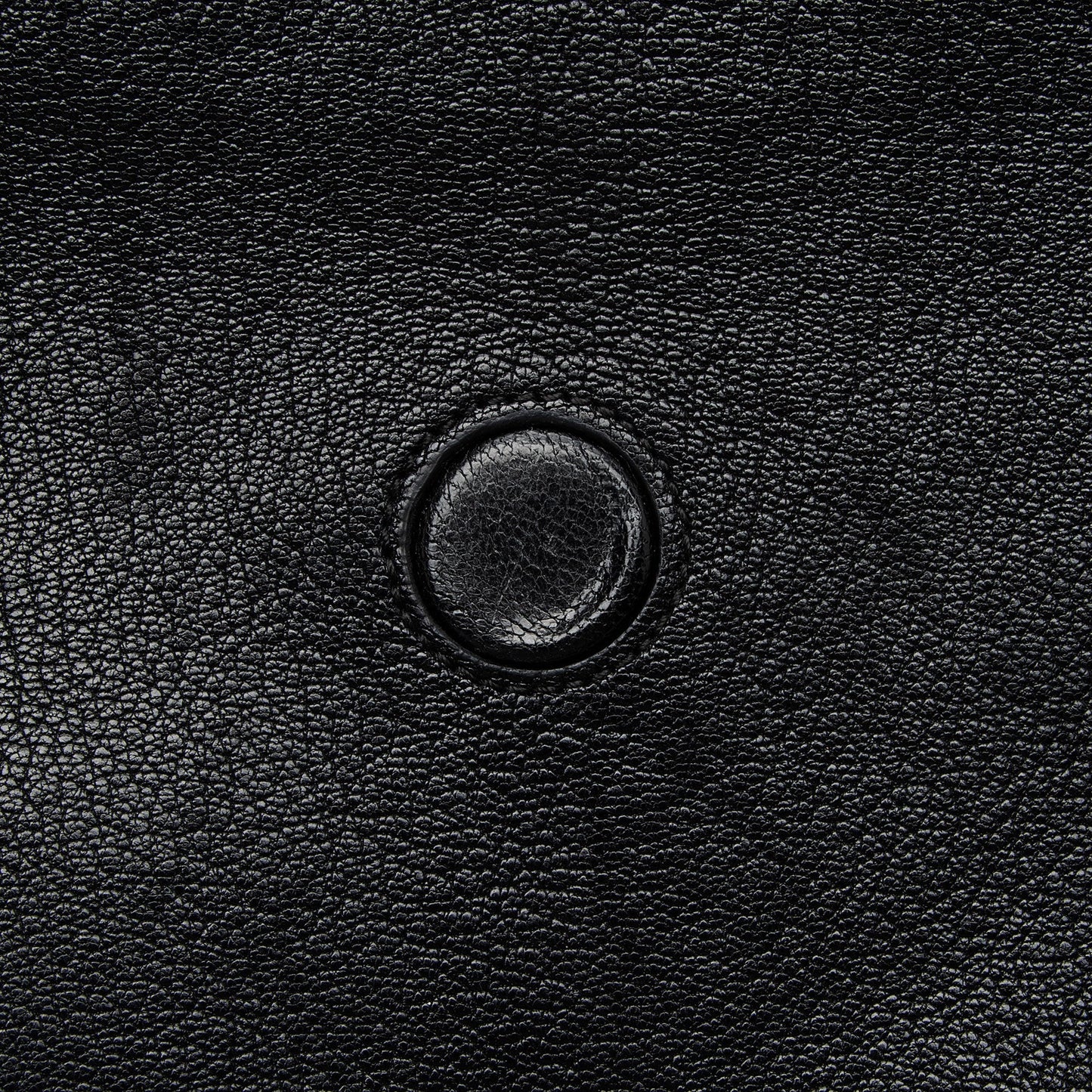 Gucci Leather Aphrodite Medium Shoulder Bag (SHF-YuLy0F)