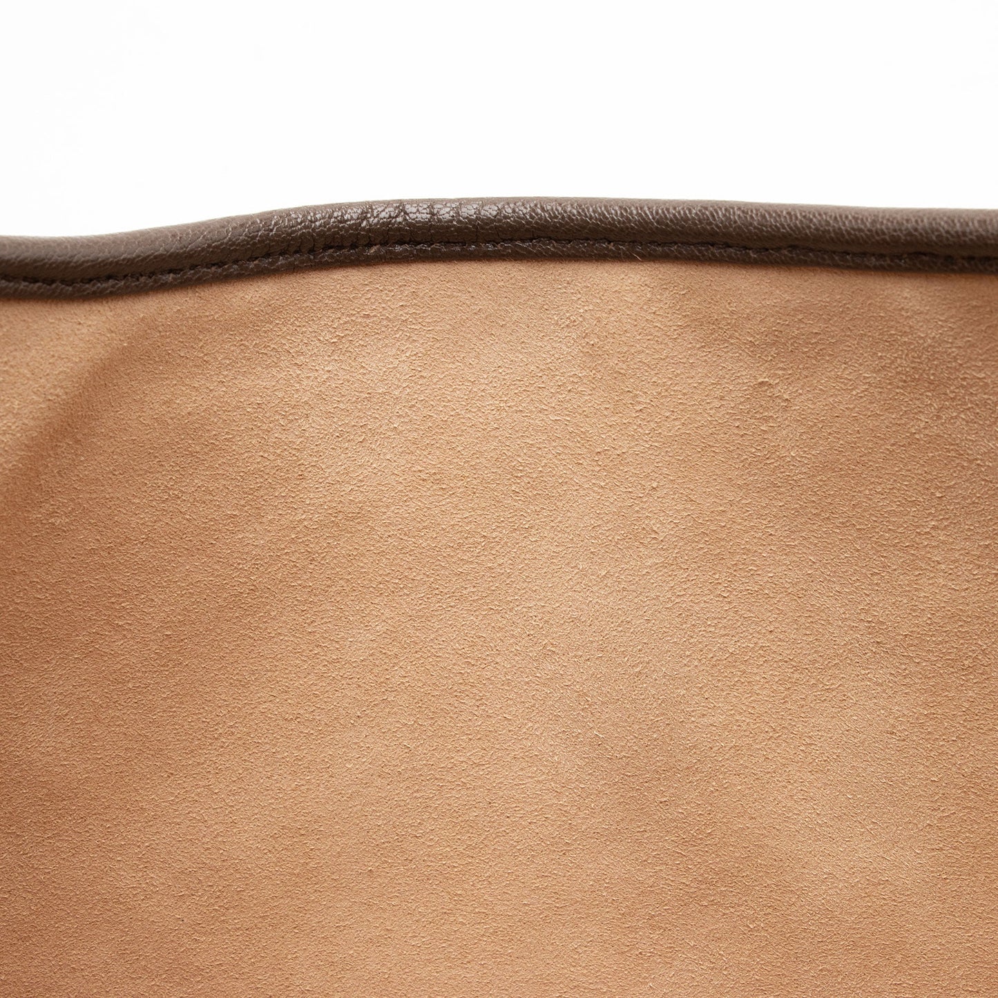 Gucci Leather Aphrodite Medium Shoulder Bag (SHF-qapGKX)