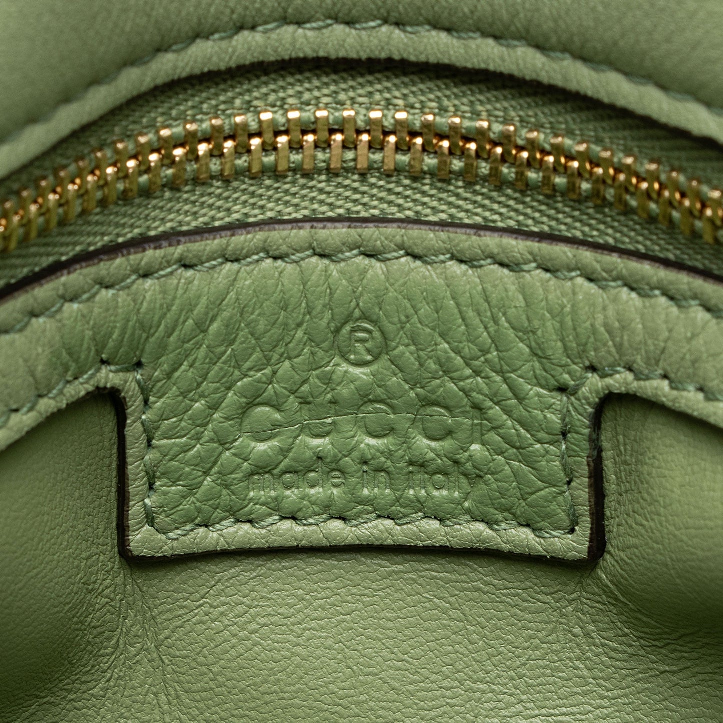 Gucci Leather Blondie Medium Shoulder Bag