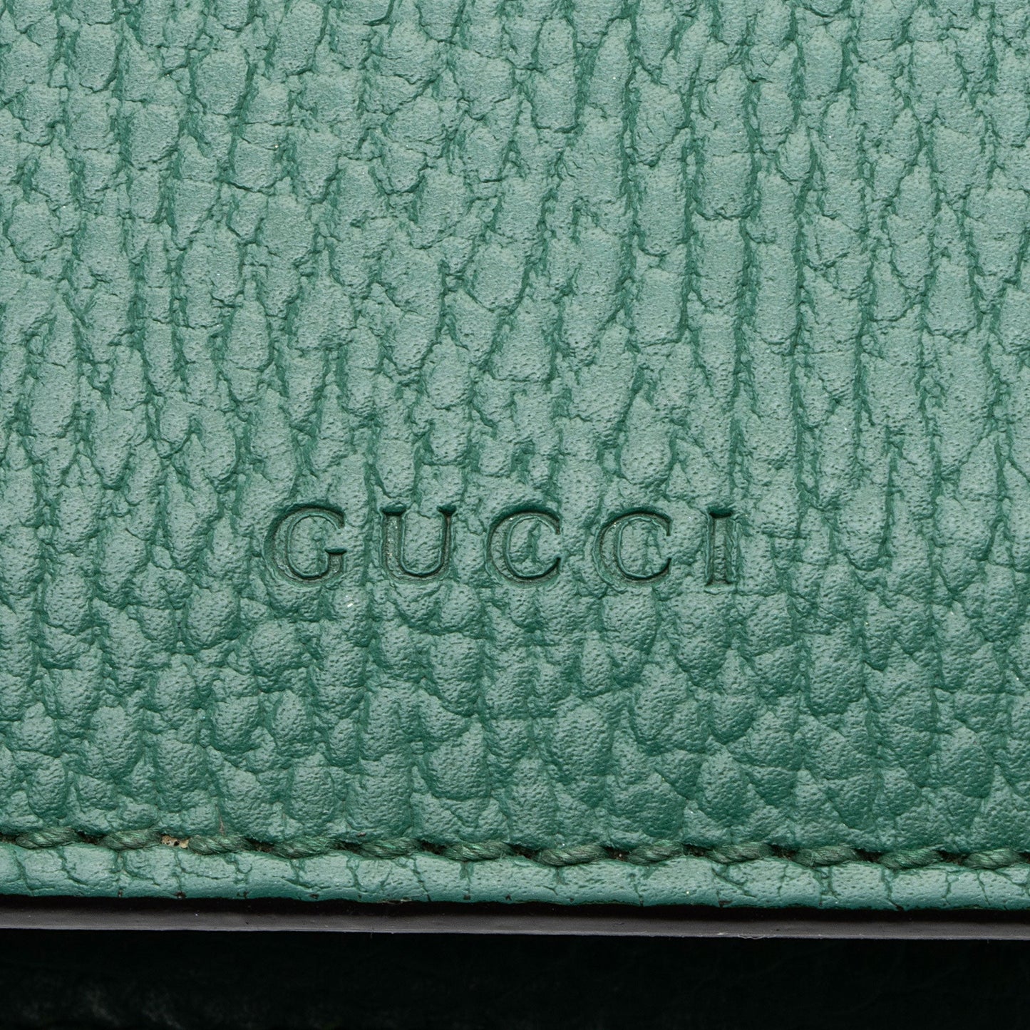 Gucci Leather Crystal Dionysus Small Shoulder Bag (SHF-JAZQrx)