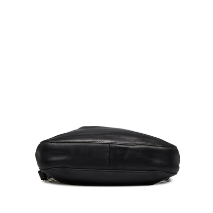 Gucci Leather Drawstring Shoulder Bag (SHG-RSAtpw)