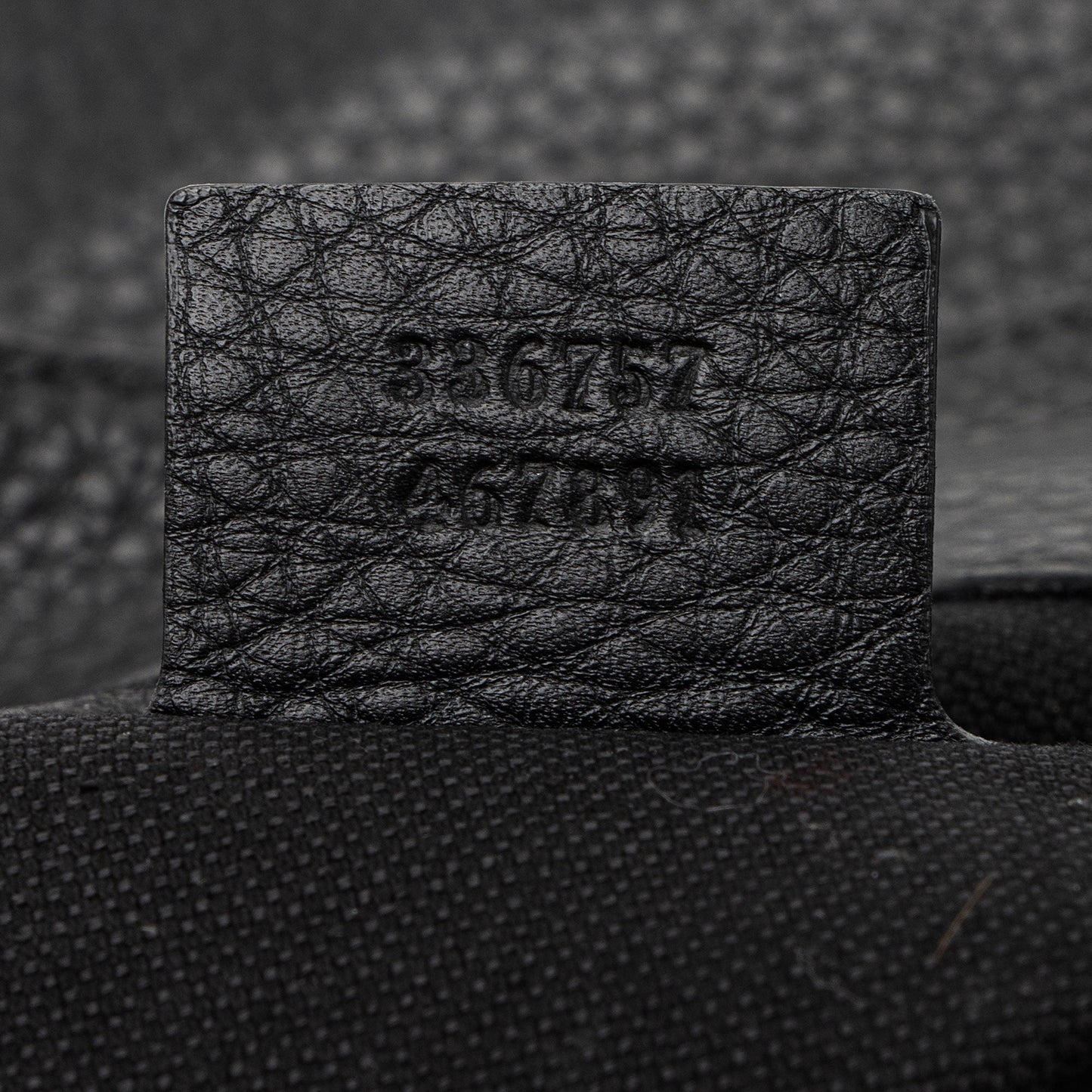 Gucci Leather Emily Shoulder Bag