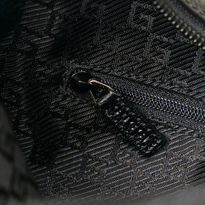 Gucci Leather Shoulder Bag (SHG-YBSEzN)