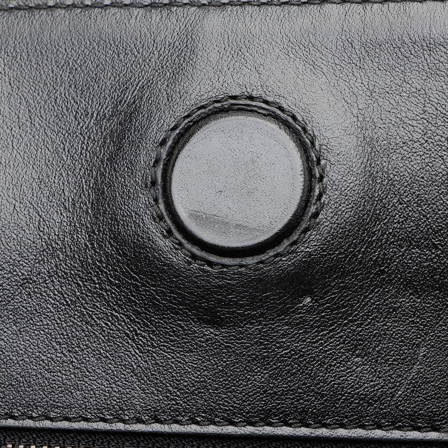 Gucci Matelasse Leather GG Marmont Medium Slim Open Shoulder Bag