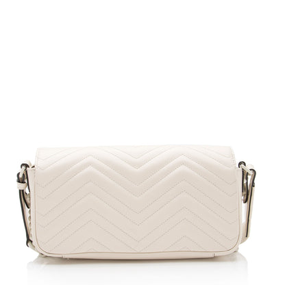Gucci Matelasse Leather GG Marmont Monochrome Small Flap Shoulder Bag (SHF-KTzQNK)