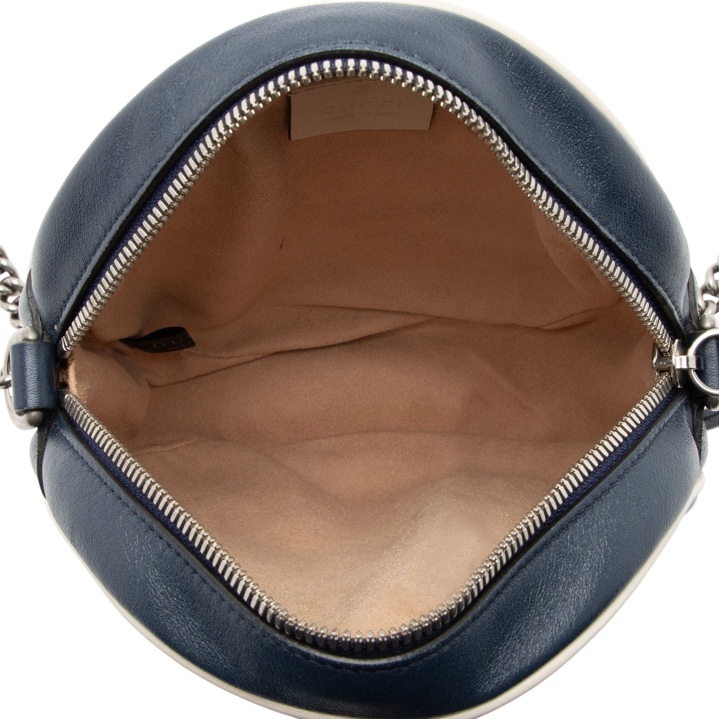 Gucci Matelasse Leather Torchon GG Marmont Round Mini Shoulder Bag (SHF-GetCBa)