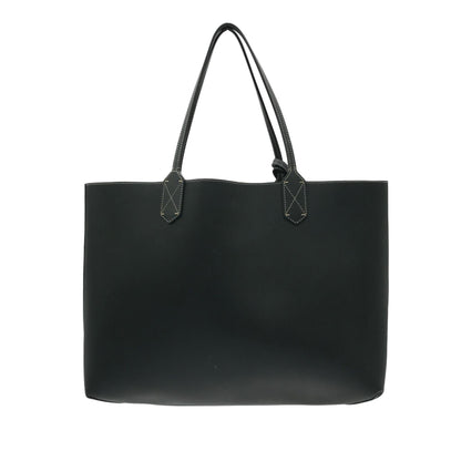 Gucci Medium GG Supreme Reversible Tote (SHG-JKZC4e)