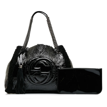 Gucci Medium Patent Shearling Soho Chain Tote (SHG-dATtOX)