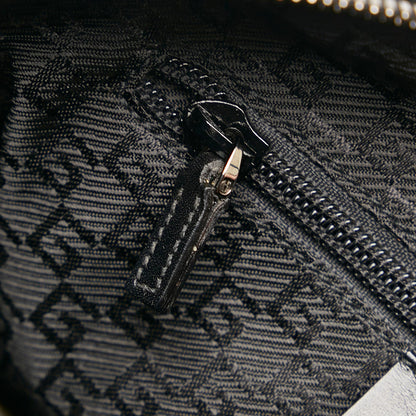 Gucci Nylon Clutch (SHG-36778)
