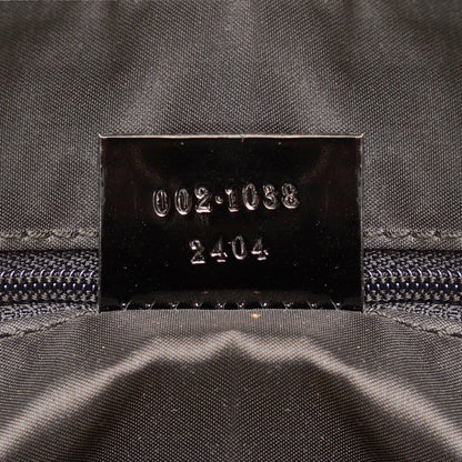 Gucci Nylon Shoulder Bag (SHG-31105)