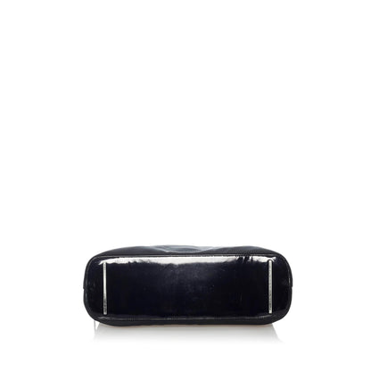 Gucci Nylon Shoulder Bag (SHG-34154)