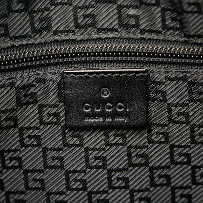 Gucci Nylon Shoulder Bag (SHG-36502)