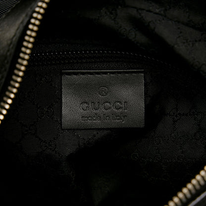 Gucci Nylon Shoulder Bag (SHG-MIDW4x)