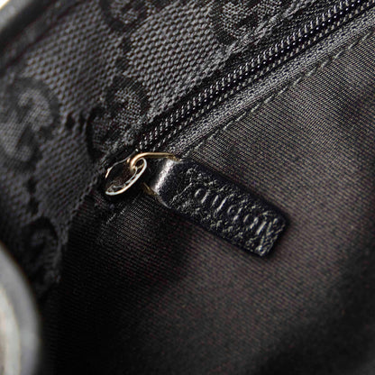 Gucci Pelham Leather Shoulder Bag (SHG-21218)