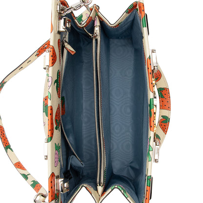 Gucci Printed Leather Strawberry Zumi Medium Tote (SHF-HJJ9pH)