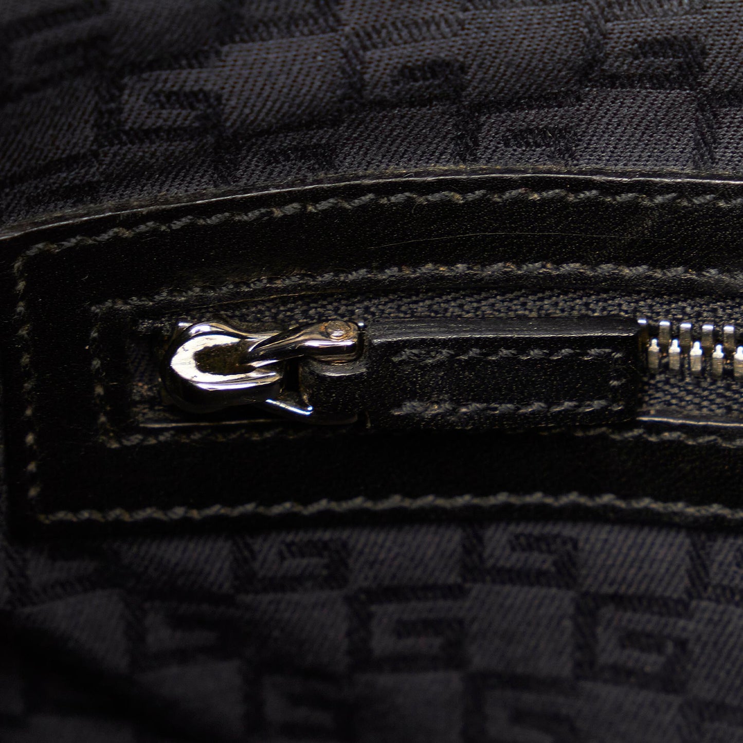 Gucci Reins Shoulder Bag (SHG-DPlcj0)