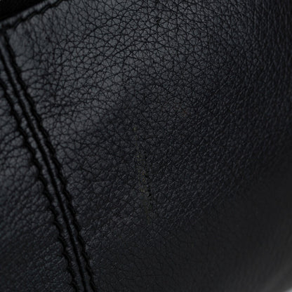 Gucci Sienna Leather Clutch Bag (SHG-34427)