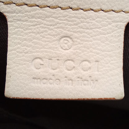Gucci Small Capri Shoulder Bag (SHG-e3FxIu)