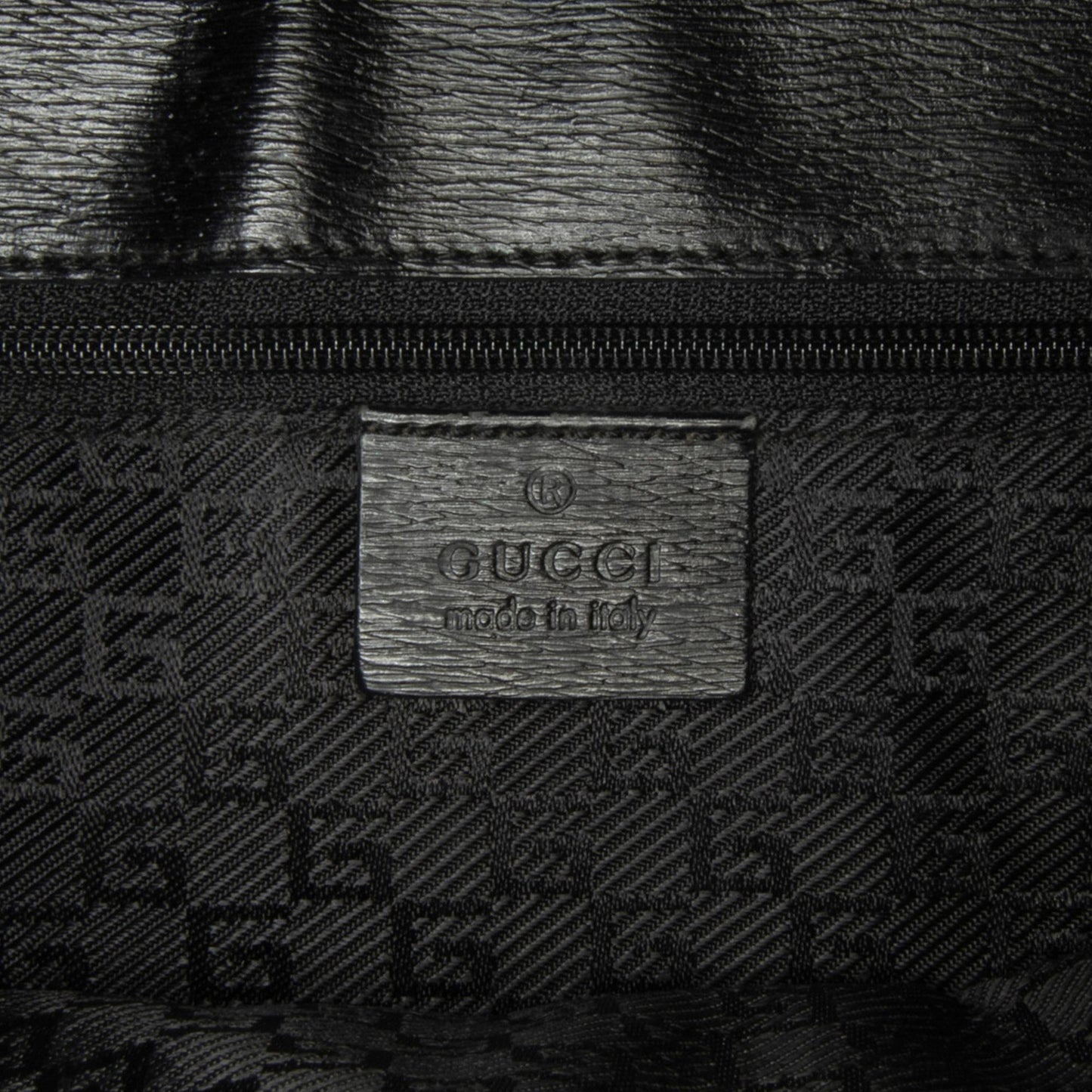 Gucci Square G Canvas Shoulder Bag (SHG-FHbYlb)