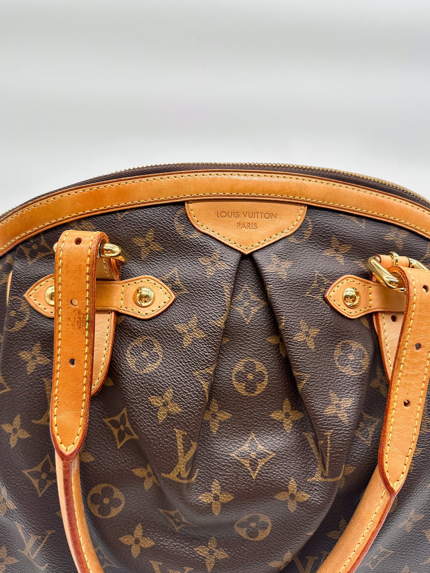 Louis Vuitton Tivoli GM Handbag