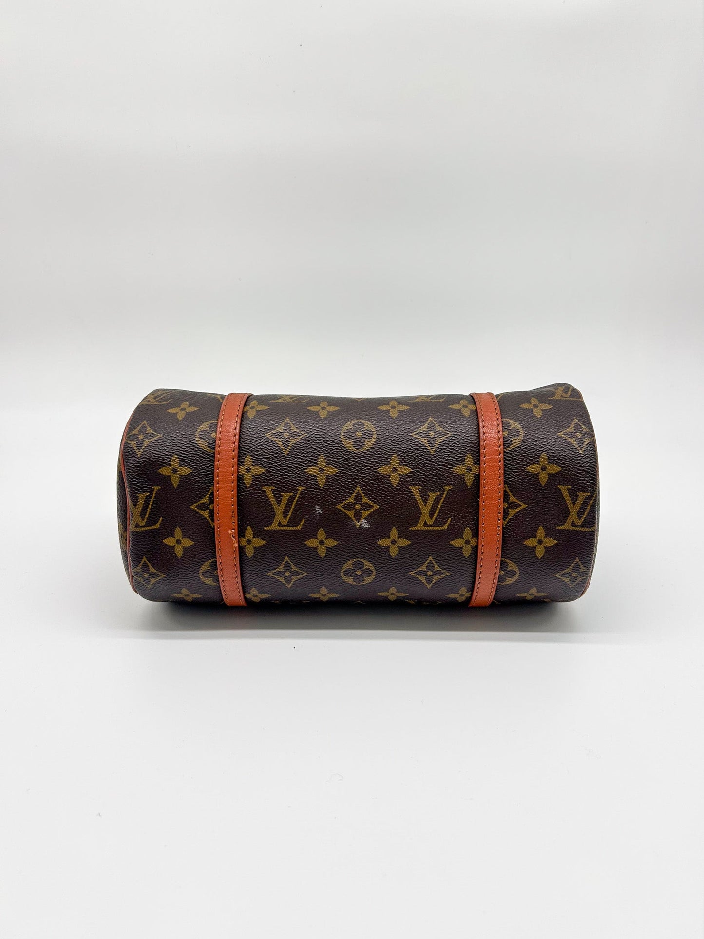 Louis Vuitton Papillon 26