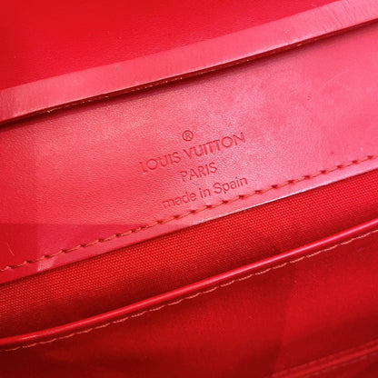 Louis Vuitton Epi Shoulder Bag in Red