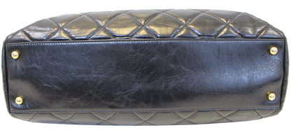 CHANEL Matelasse Black Calfskin Leather Shoulder Bag