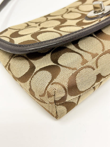Coach Signature Shoulder Bag