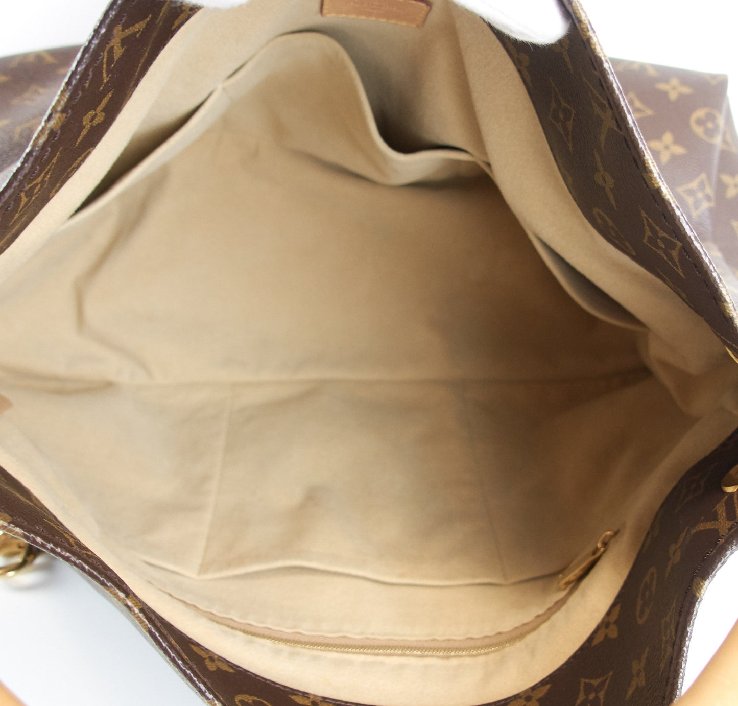 Louis Vuitto Artsy MM Monogram Canvas Shoulder Bag