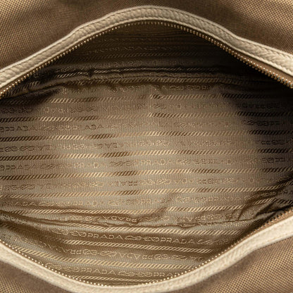 Prada Canapa Logo Shoulder Bag (SHG-gBdCYy)