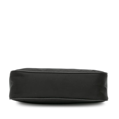 Prada Re-Nylon Re-Edition 2005 Shoulder Bag (SHG-27cubM)