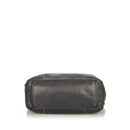 Prada Vitello Daino Shoulder Bag (SHG-24831)