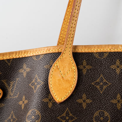 Louis Vuitton Neverfull GM Monogram Shoulder Bag