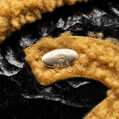 Chanel Shearling CC Round Clutch with Chain Shiny Crumpled Sheepskin Black/Light Brown L